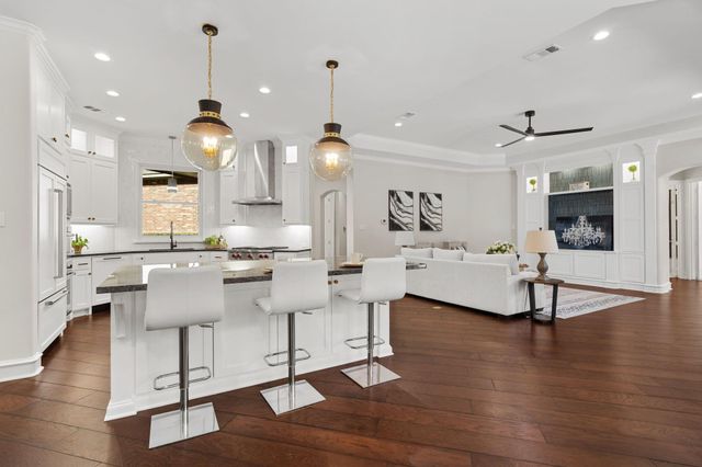 11302 Lake Forest Drive, Conroe, TX 77384