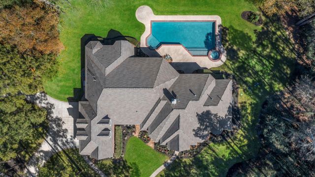 11302 Lake Forest Drive, Conroe, TX 77384