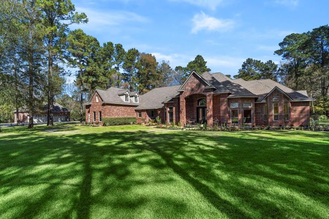 11302 Lake Forest Drive, Conroe, TX 77384