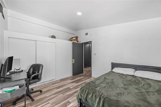 9417 Mango, Fontana, CA 92335