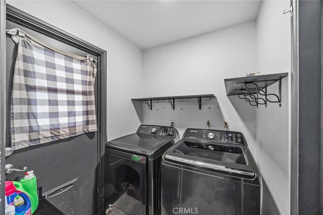 9417 Mango, Fontana, CA 92335