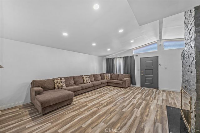 9417 Mango, Fontana, CA 92335