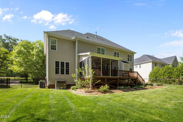 5005 Mill Hill Lane, Chapel Hill, NC 27517