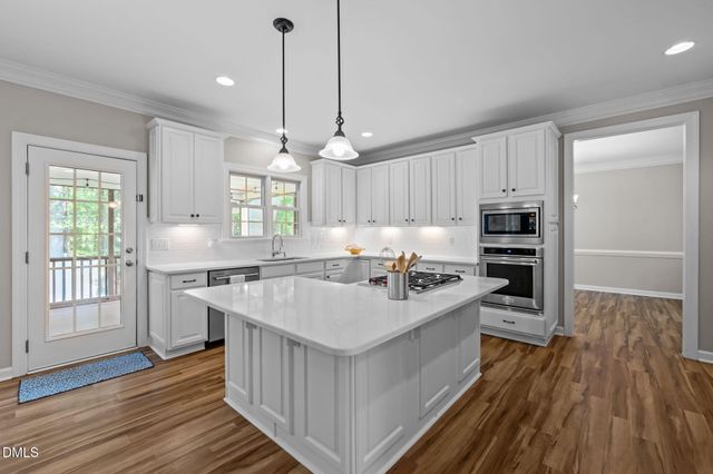 5005 Mill Hill Lane, Chapel Hill, NC 27517