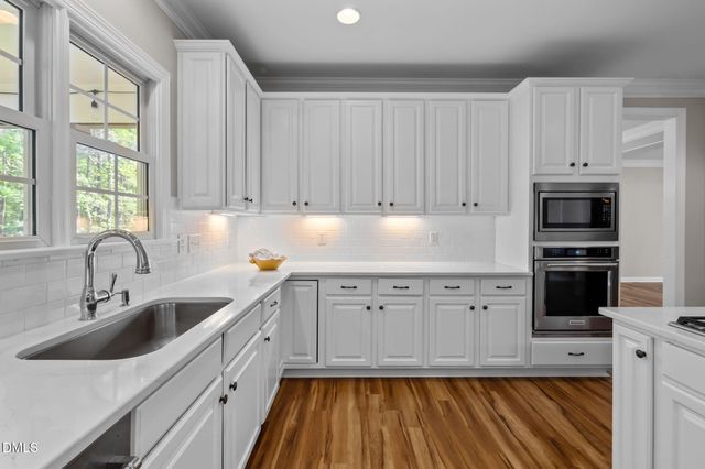 5005 Mill Hill Lane, Chapel Hill, NC 27517