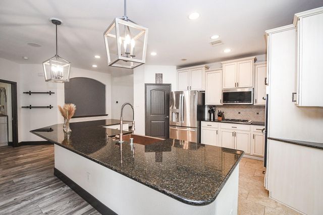 4331 Estes Ridge Lane, Katy, TX 77493