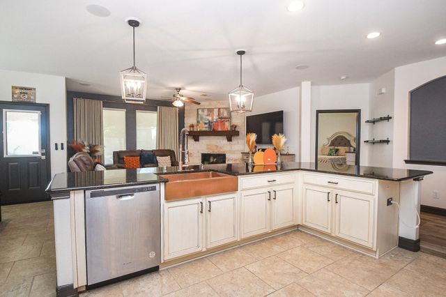 4331 Estes Ridge Lane, Katy, TX 77493