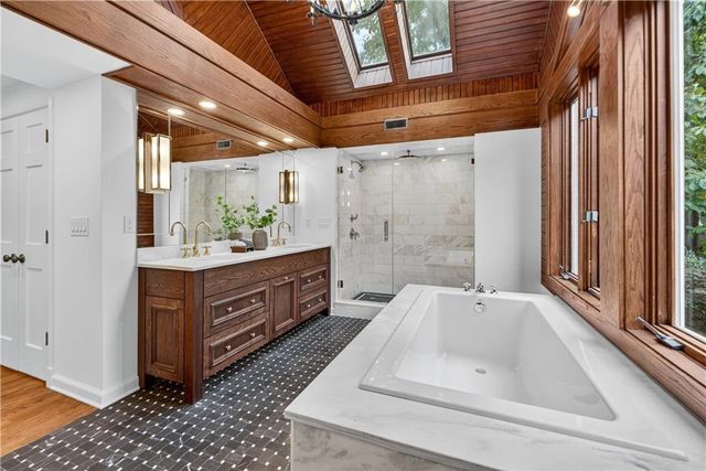 6512 High Drive, Mission Hills, KS 66208