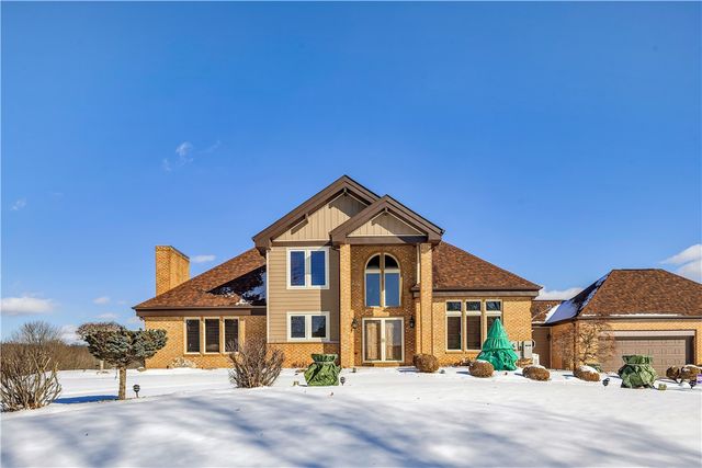 204 S Links Avenue, Twp Of But Ne, PA 16001