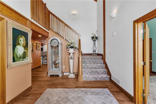 204 S Links Avenue, Twp Of But Ne, PA 16001