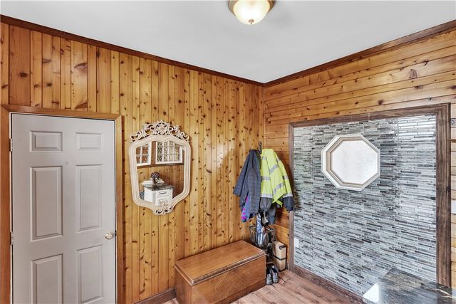 204 S Links Avenue, Twp Of But Ne, PA 16001