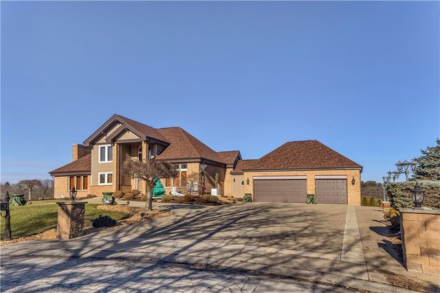 204 S Links Avenue, Twp Of But Ne, PA 16001