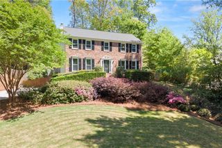 2124 Hawthorne Point, Marietta, GA 30062