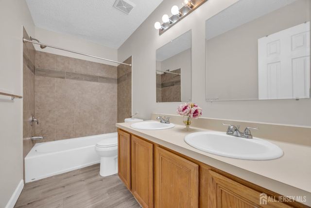 2 Rachel Court 2, South Brunswick, NJ 08824