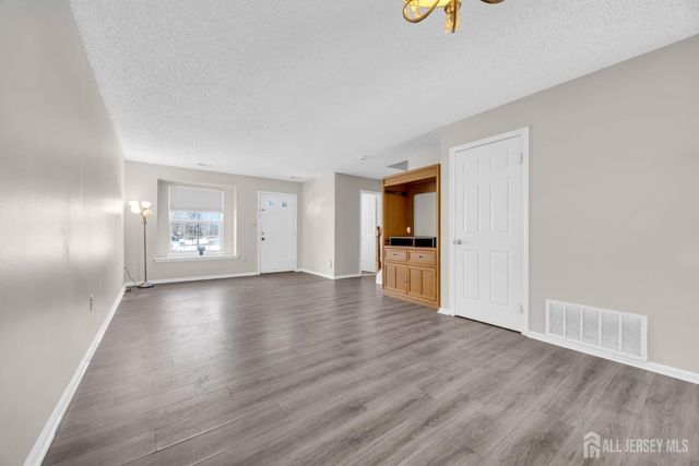 2 Rachel Court 2, South Brunswick, NJ 08824