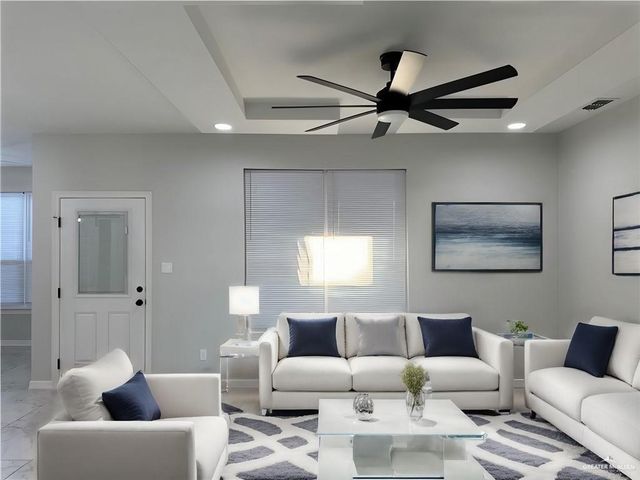 5510 N Crown Point, Pharr, TX 78577