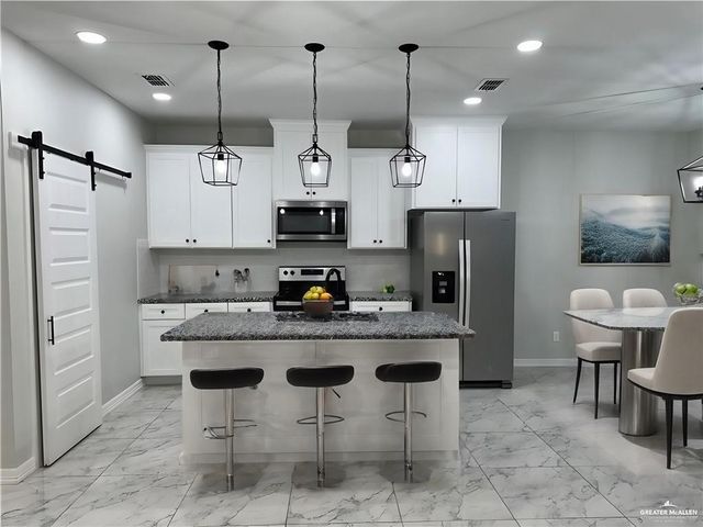 5510 N Crown Point, Pharr, TX 78577