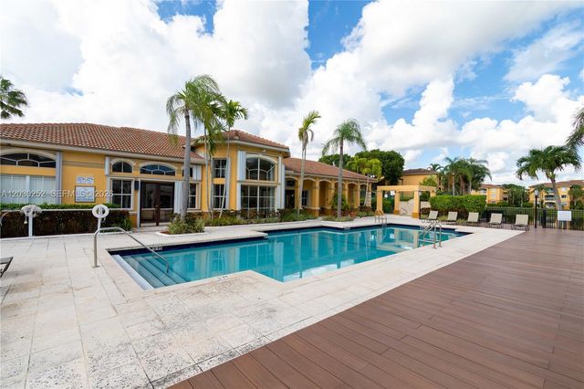 9650 NW 2nd Street 4304, Pembroke Pines, FL 33024