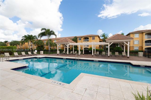 9650 NW 2nd Street 4304, Pembroke Pines, FL 33024