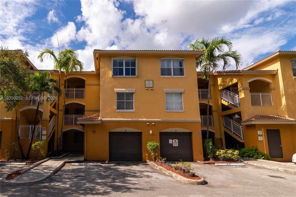 9650 NW 2nd Street 4304, Pembroke Pines, FL 33024
