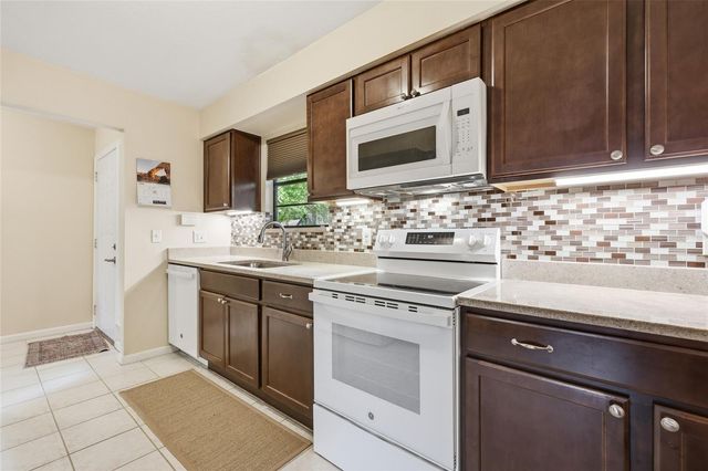 7314 SW 18TH PLACE, Gainesville, FL 32607