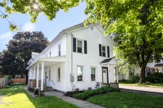 14 Platt Street, Glens Falls, NY 12801