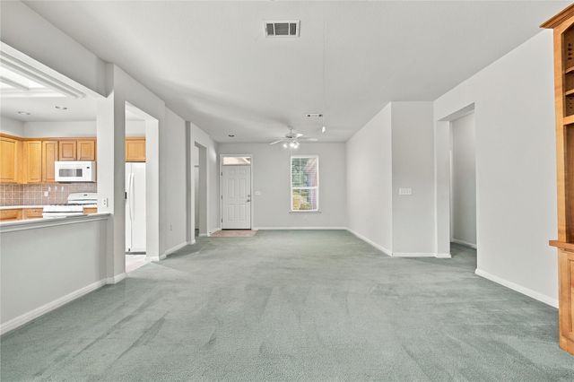 111 Double Fire TRL, Georgetown, TX 78633