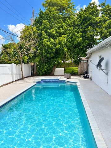 4420 NW 37th Street, Lauderdale Lakes, FL 33319