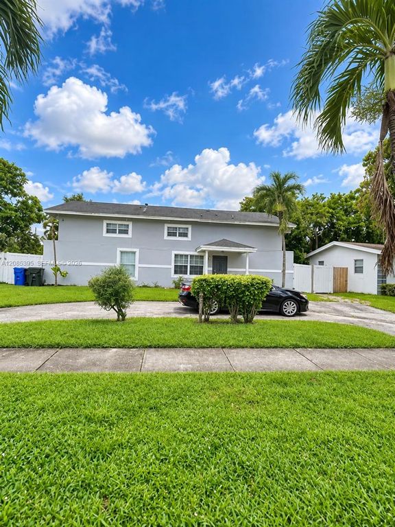 4420 NW 37th Street, Lauderdale Lakes, FL 33319