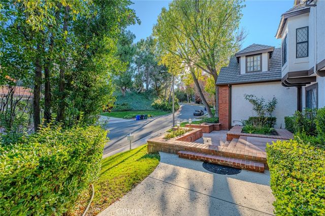 25573 Via Paladar, Valencia, CA 91355