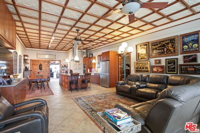 1644 N Wilmington Boulevard, Wilmington (los Angeles), CA 90744