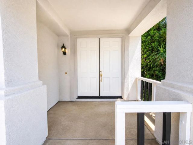 10802 Pacific Canyon Way, San Diego, CA 92121