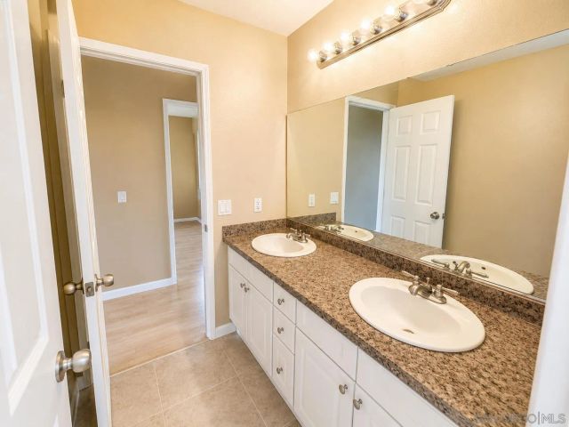10802 Pacific Canyon Way, San Diego, CA 92121