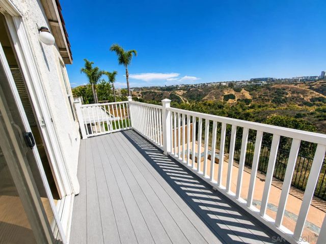 10802 Pacific Canyon Way, San Diego, CA 92121