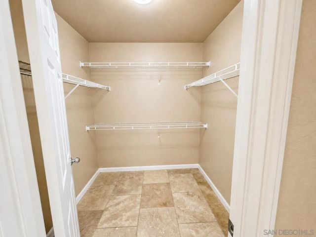 10802 Pacific Canyon Way, San Diego, CA 92121