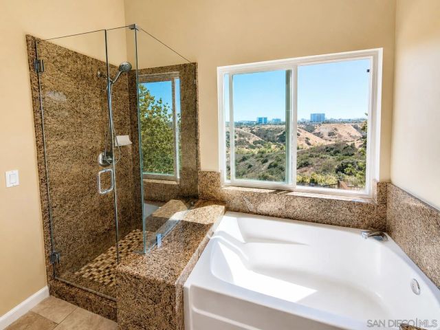 10802 Pacific Canyon Way, San Diego, CA 92121