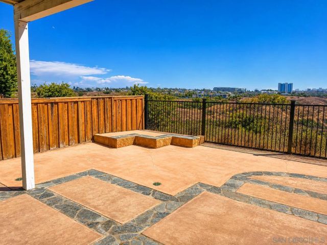 10802 Pacific Canyon Way, San Diego, CA 92121