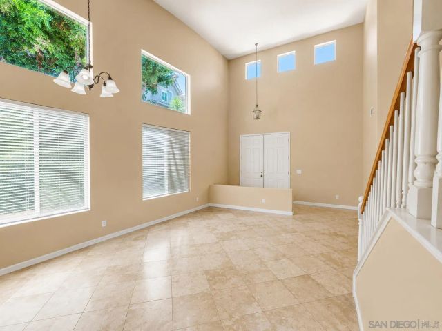 10802 Pacific Canyon Way, San Diego, CA 92121
