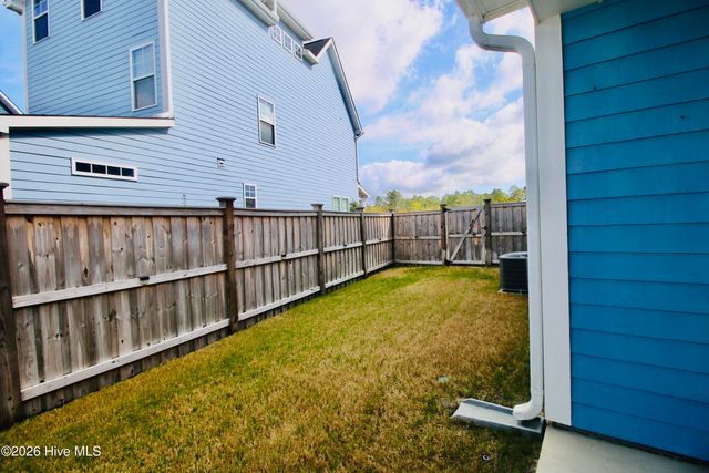 960 Wharton Avenue, Wilmington, NC 28412