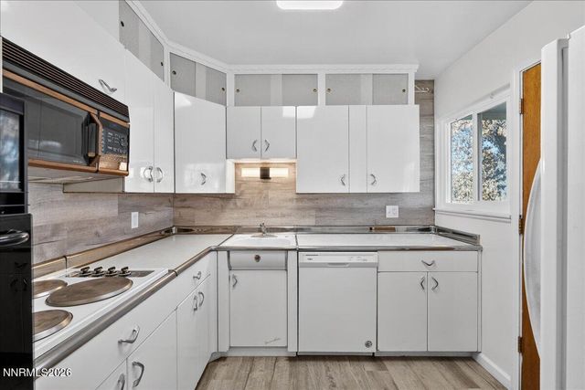 1945 4th Street 22, Sparks, NV 89431