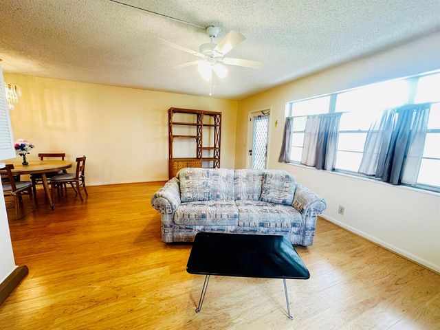 269 Farnham L, Deerfield Beach, FL 33442