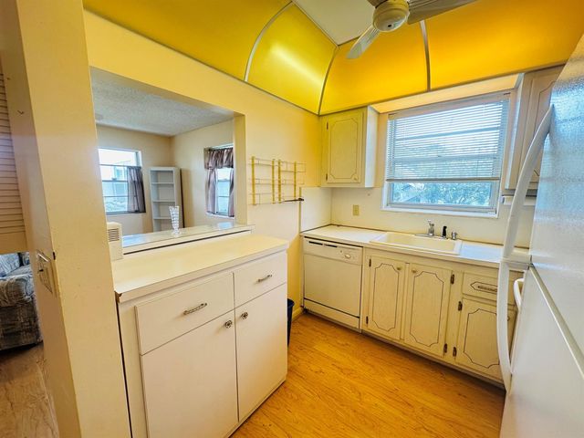 269 Farnham L, Deerfield Beach, FL 33442