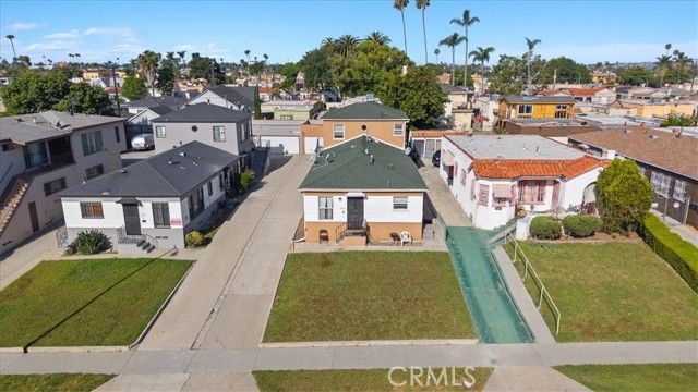 7831 S Normandie, Los Angeles, CA 90044