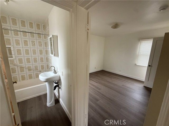 7831 S Normandie, Los Angeles, CA 90044