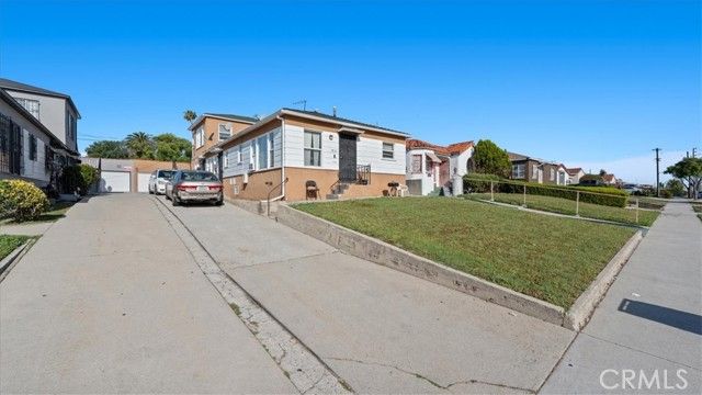 7831 S Normandie, Los Angeles, CA 90044
