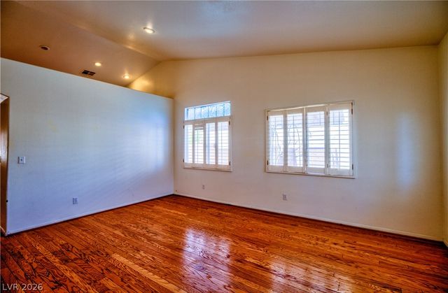 125 Mammoth Pools Court, Henderson, NV 89012