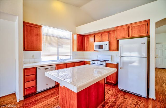 125 Mammoth Pools Court, Henderson, NV 89012