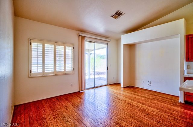125 Mammoth Pools Court, Henderson, NV 89012