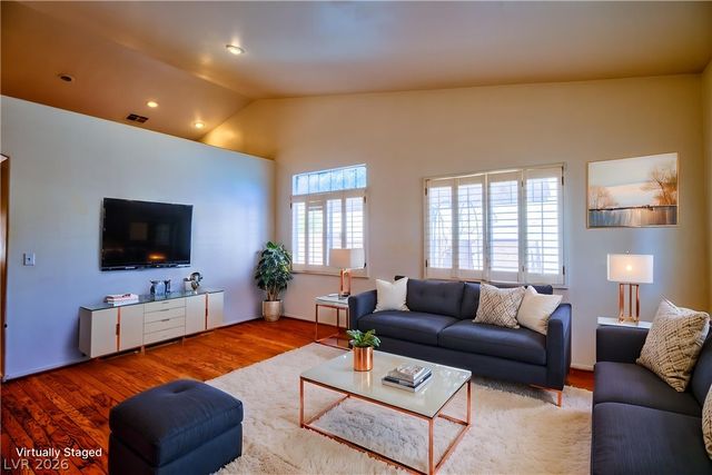 125 Mammoth Pools Court, Henderson, NV 89012