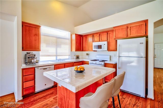 125 Mammoth Pools Court, Henderson, NV 89012